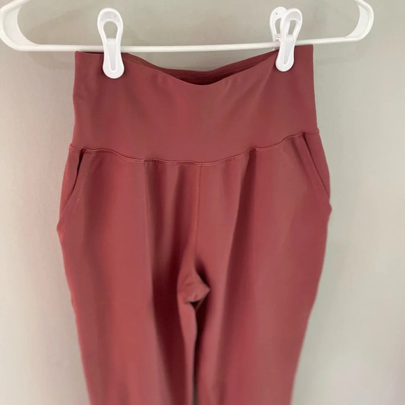 Old Navy High-Waisted PowerSoft Joggers - 7/8 Length - Mauve Pink - Size Small - Picture 2 of 13